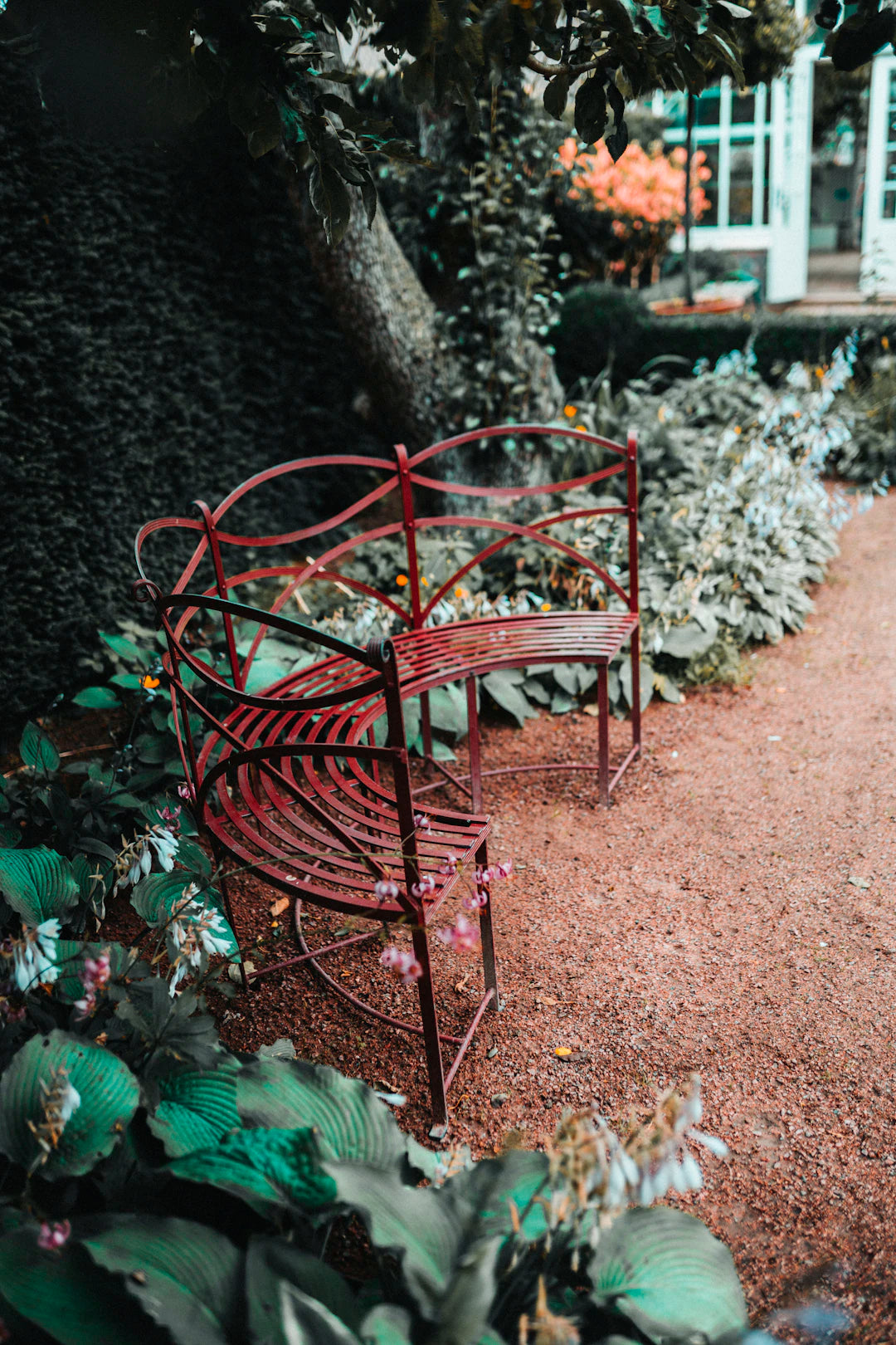 A Influência da Cultura Brasileira no Uso de Produtos de Metal em Jardins