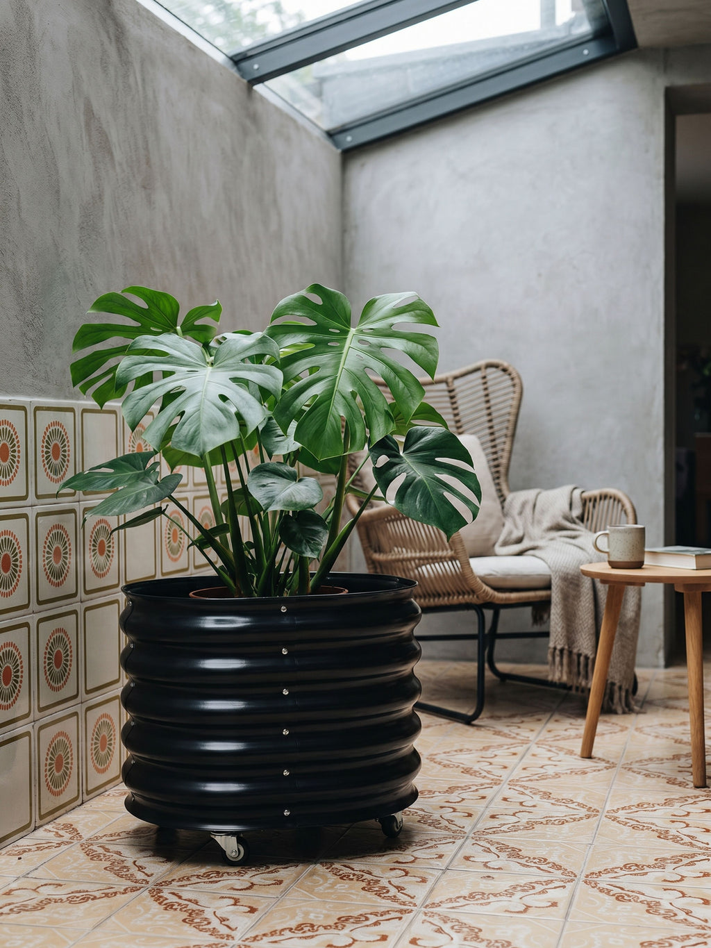 Vaso Metálico com Rodinhas para Plantas 60x60cm Preto