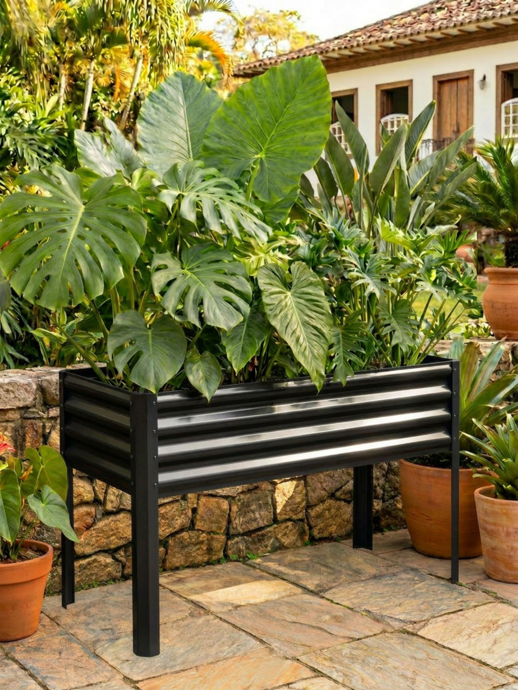 Floreira Metálica com Pés para Jardim 120x45cm Preta