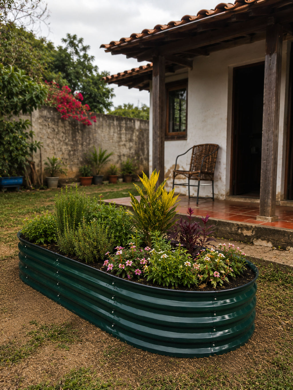 Canteiro Metálico Elevado Jardim Oval 240x120cm Verde Escuro