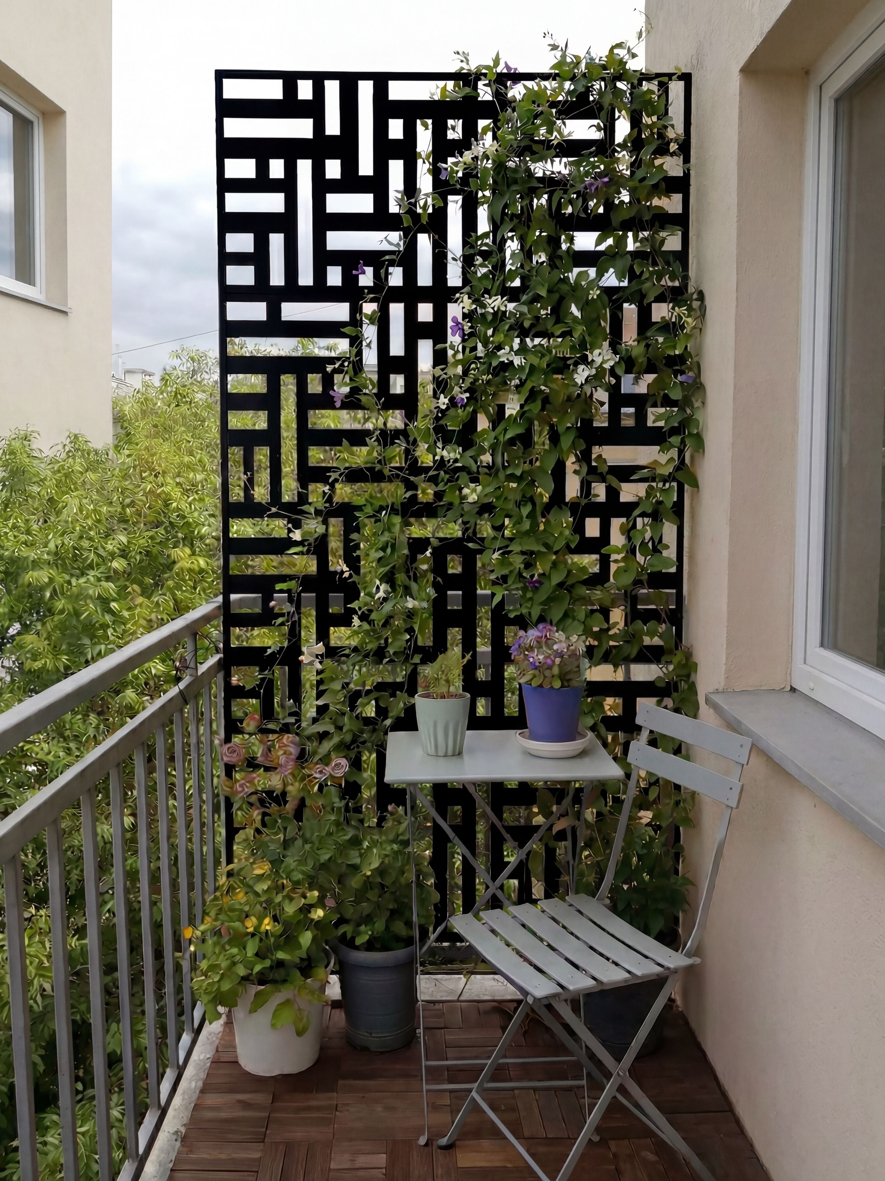 Biombo Reto Mosaico de Metal Interno/Externo 1,8x1,2mt Preto