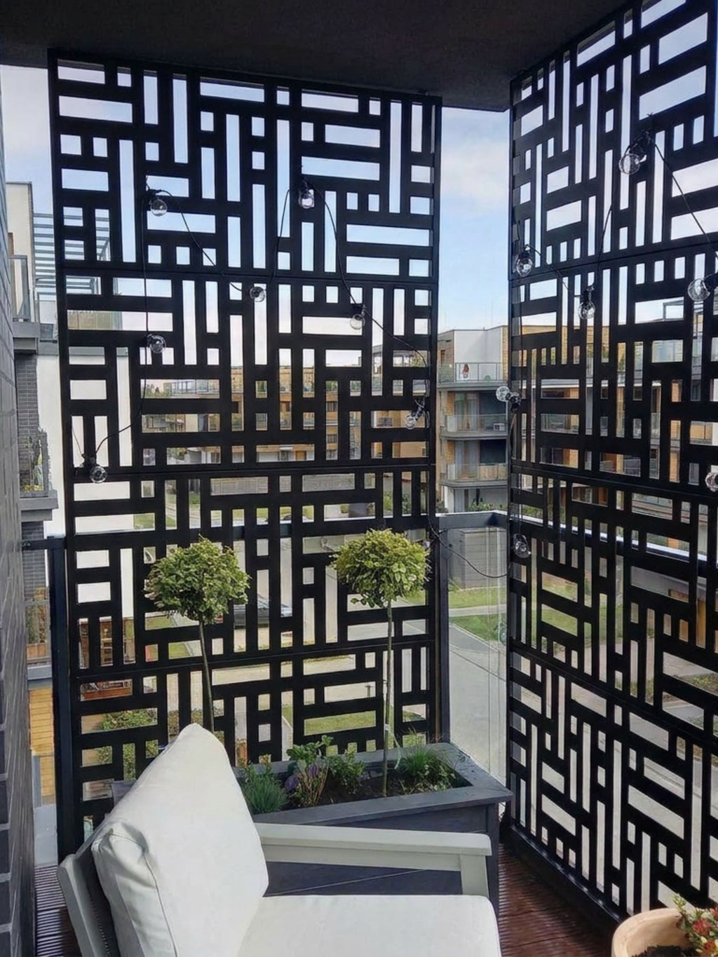 Biombo Reto Mosaico de Metal Interno/Externo 1,8x1,2mt Preto