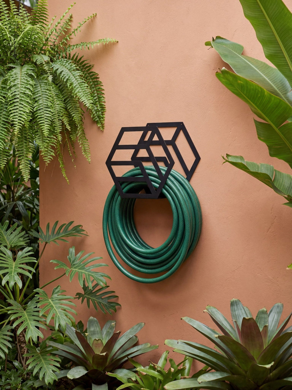 Enrolador de Mangueira em Metal para Parede 25cm Preto - Montar & Plantar