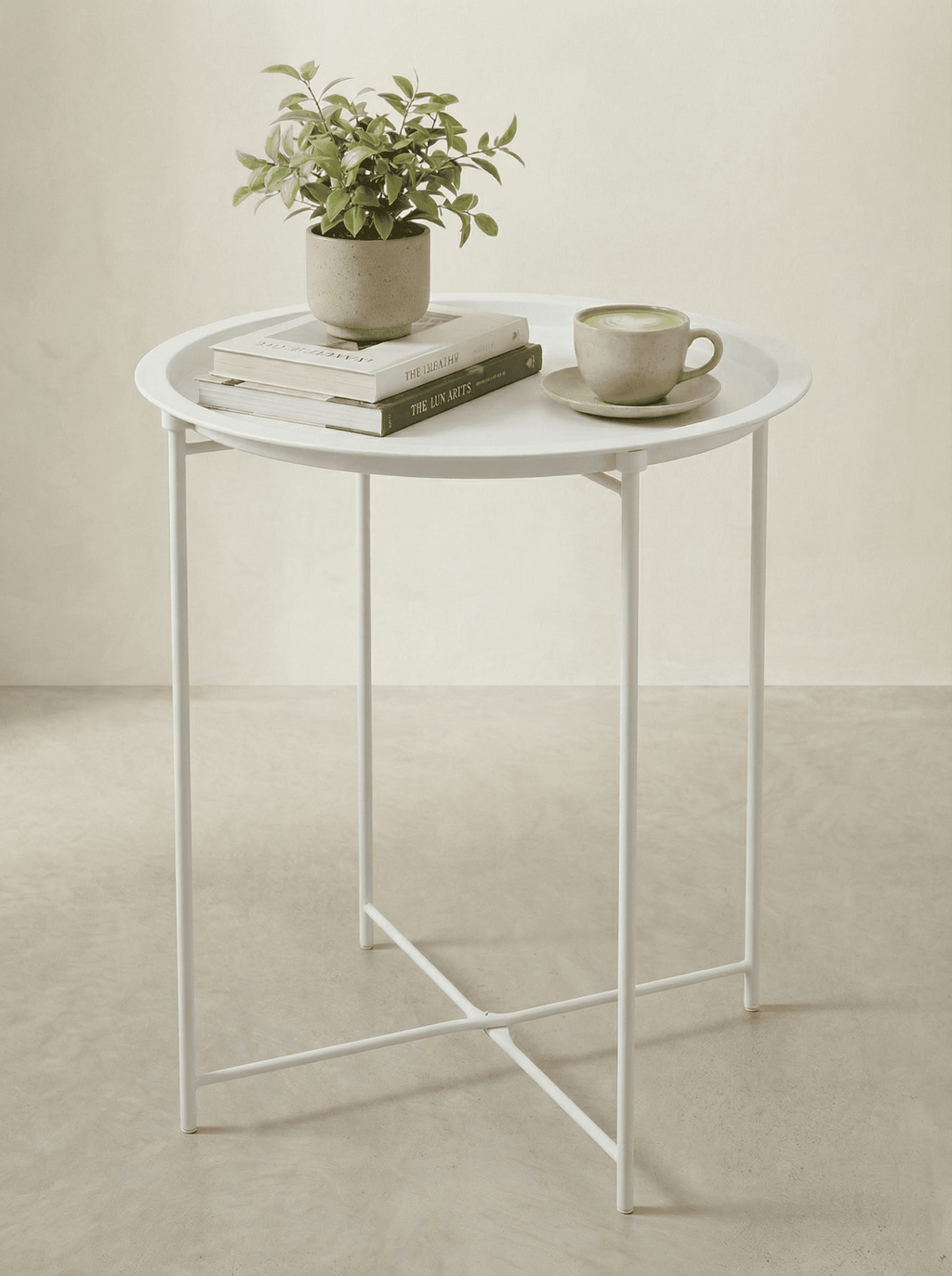 Mesinha Decorativa em Metal com Bandeja 47cm Branca - Montar & Plantar