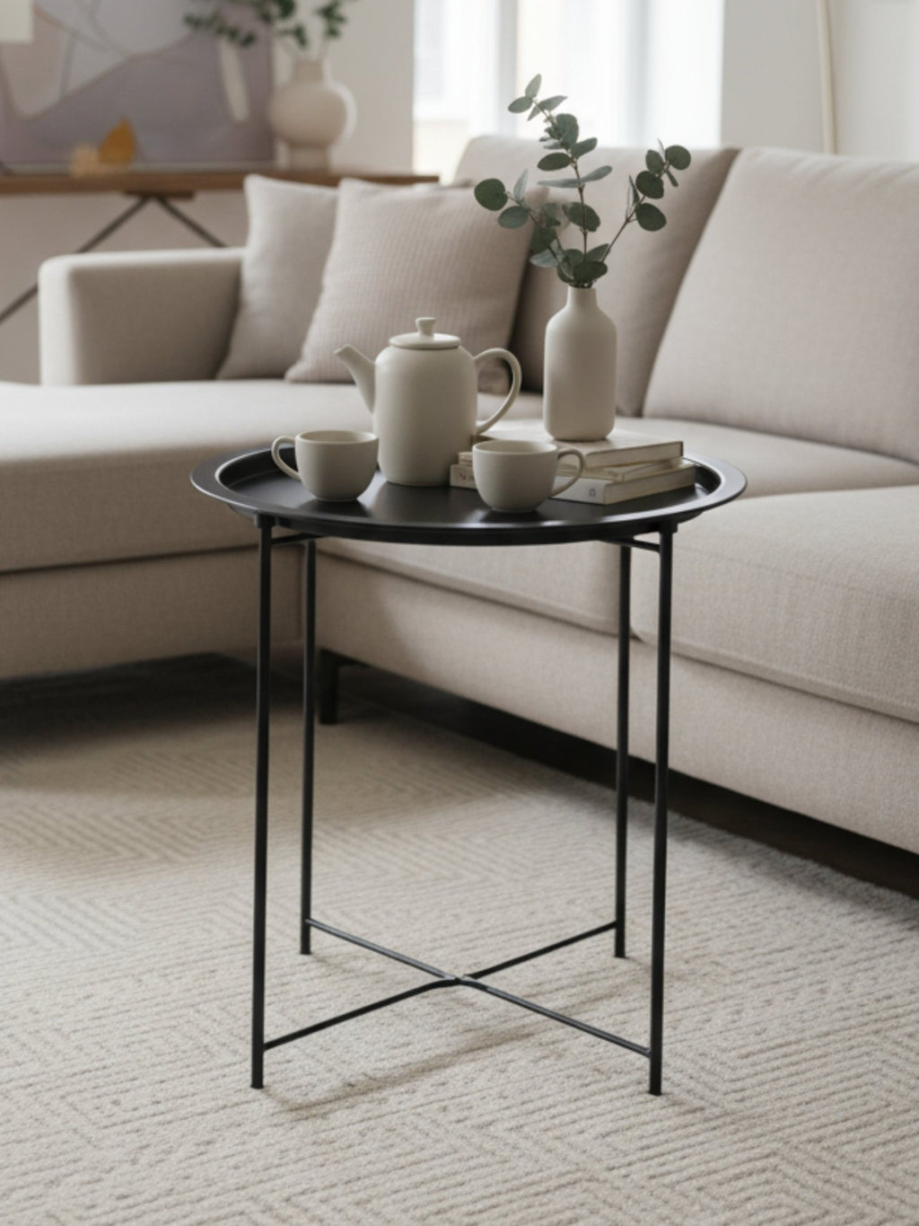 Mesinha Decorativa em Metal com Bandeja 47cm Preto - Montar & Plantar