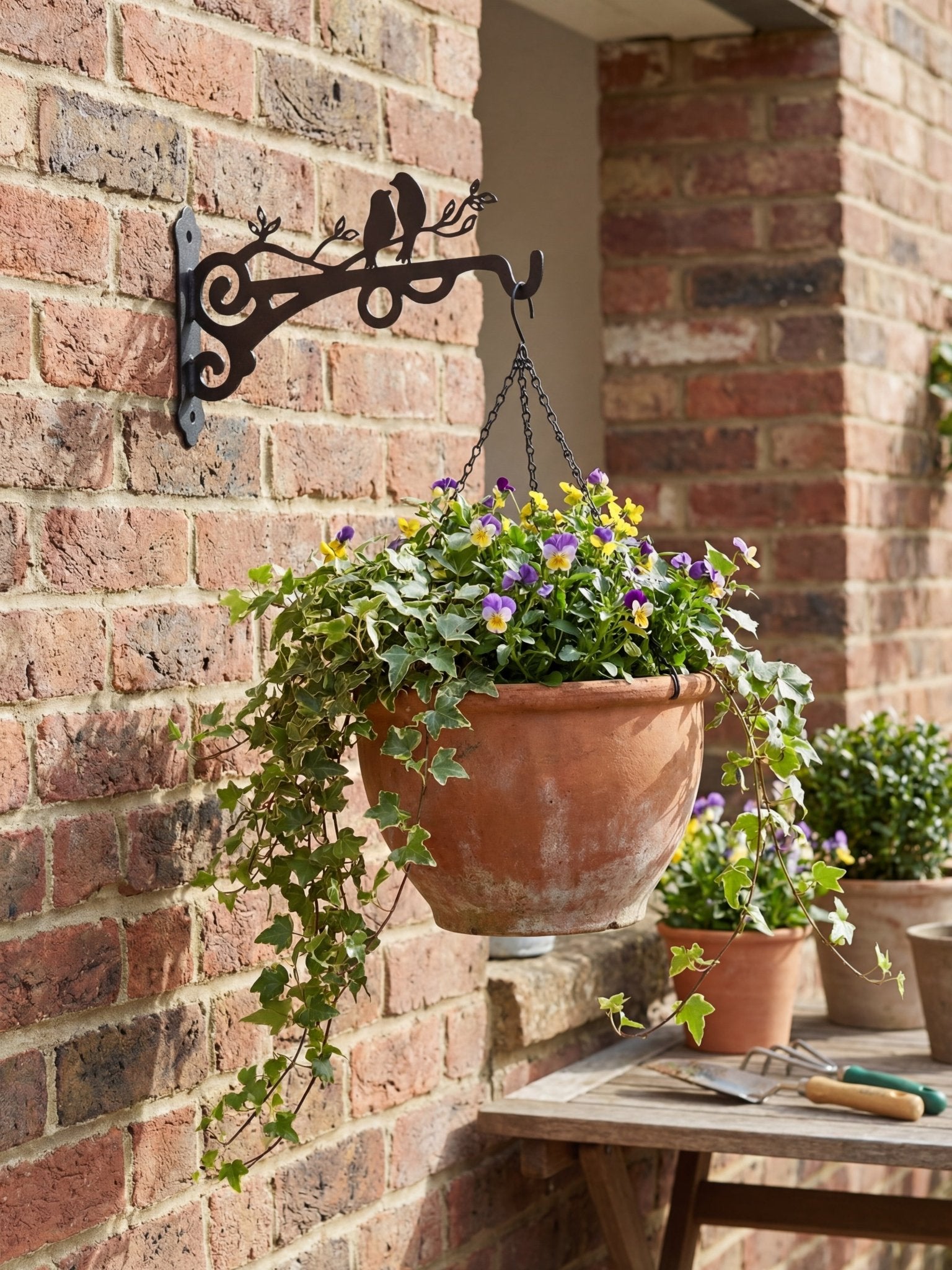 Suporte Gancho Metálico para Vasos Passarinhos 20cm Preto - Montar & Plantar