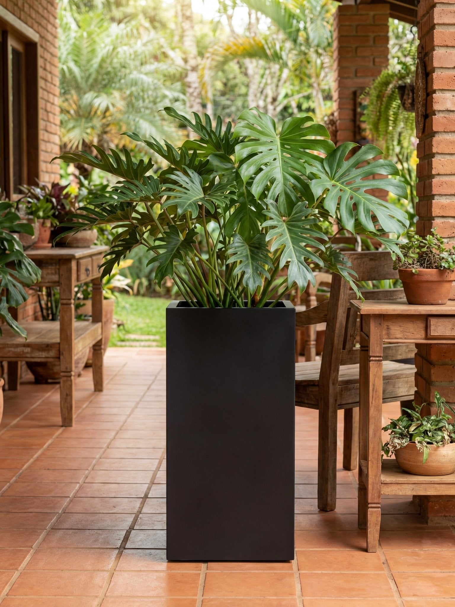 Vaso Metálico para Plantas Caixa Alta 30x80cm Preto - Montar & Plantar